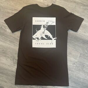 Chomp Brown Graphic T-Shirt with Shark Design Men’s size Medium